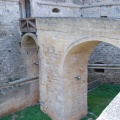 Il fossato a protezione del castello