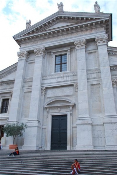 La facciata del Duomo