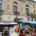 Bancarelle sotto il Municipio