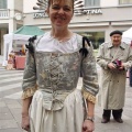 Signora del Gruppo Otello con vestiti originali della Valle di Muggio